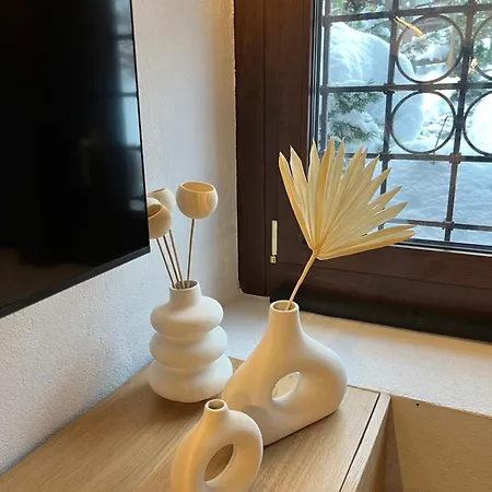 In Near Lifts & Centre 2br 2ba * Courmayeur